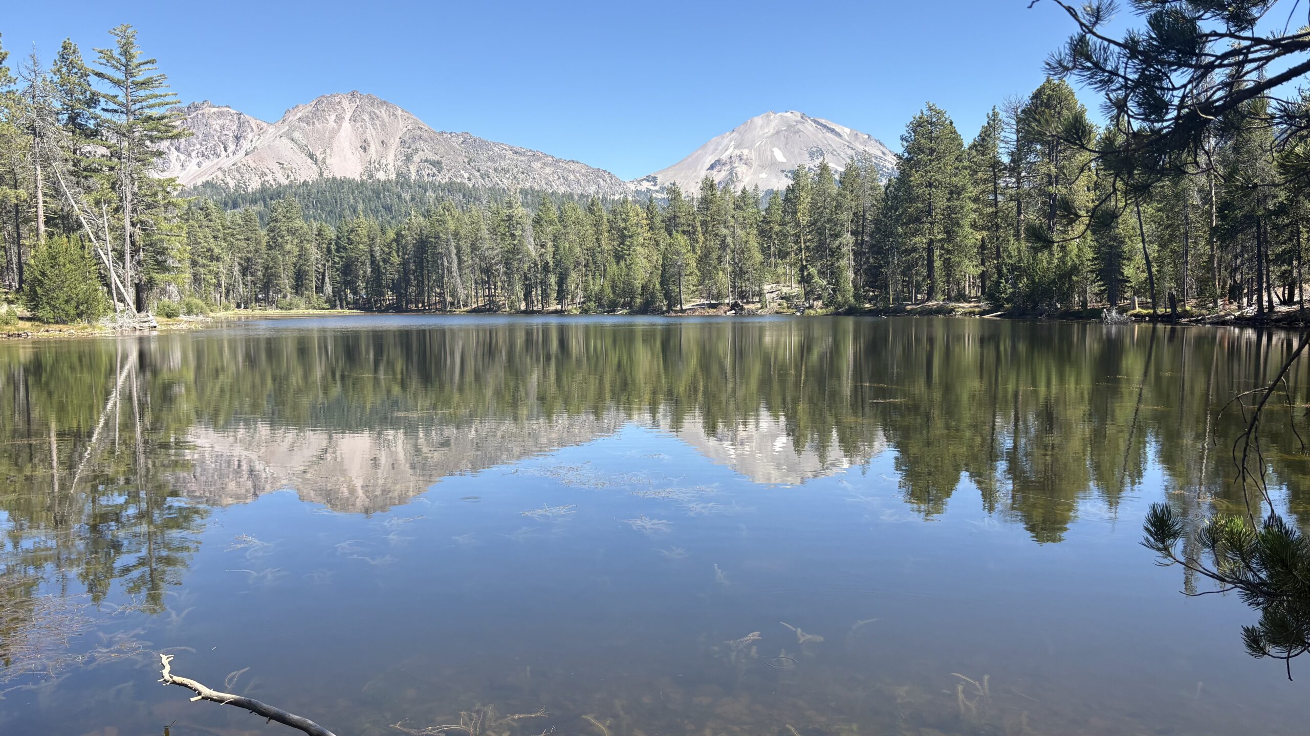 one-day-in-lassen-volcanic-national-park-itinerary